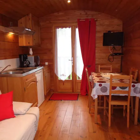 Domaine Moulin D'elemiah Luxury tent Gemozac