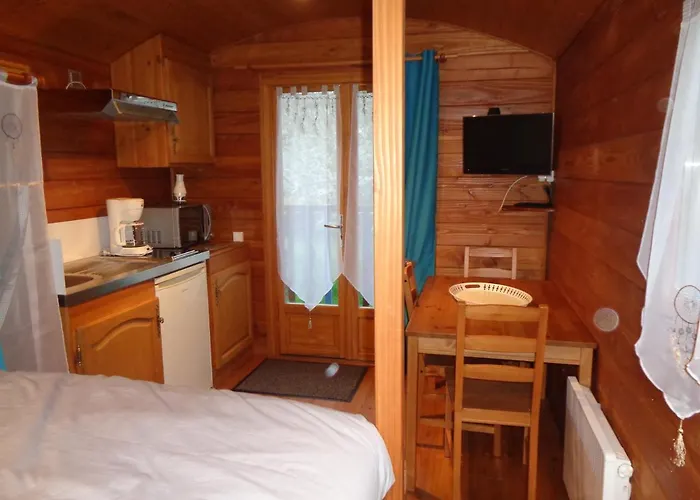 Domaine Moulin D'elemiah Campismo de Luxo *