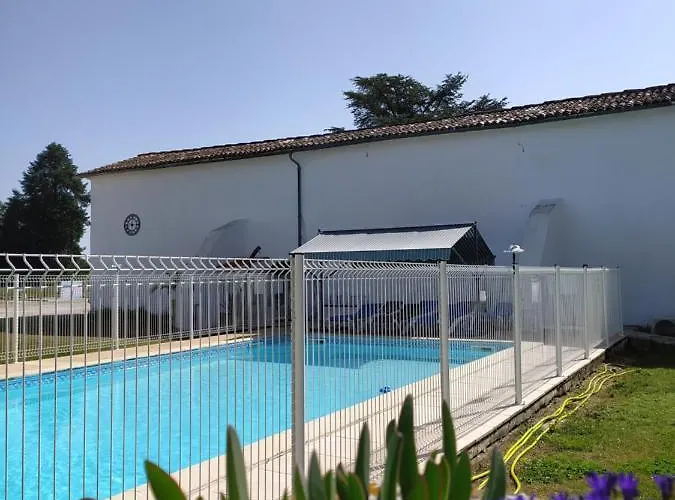 Domaine Moulin D'elemiah Campismo de Luxo